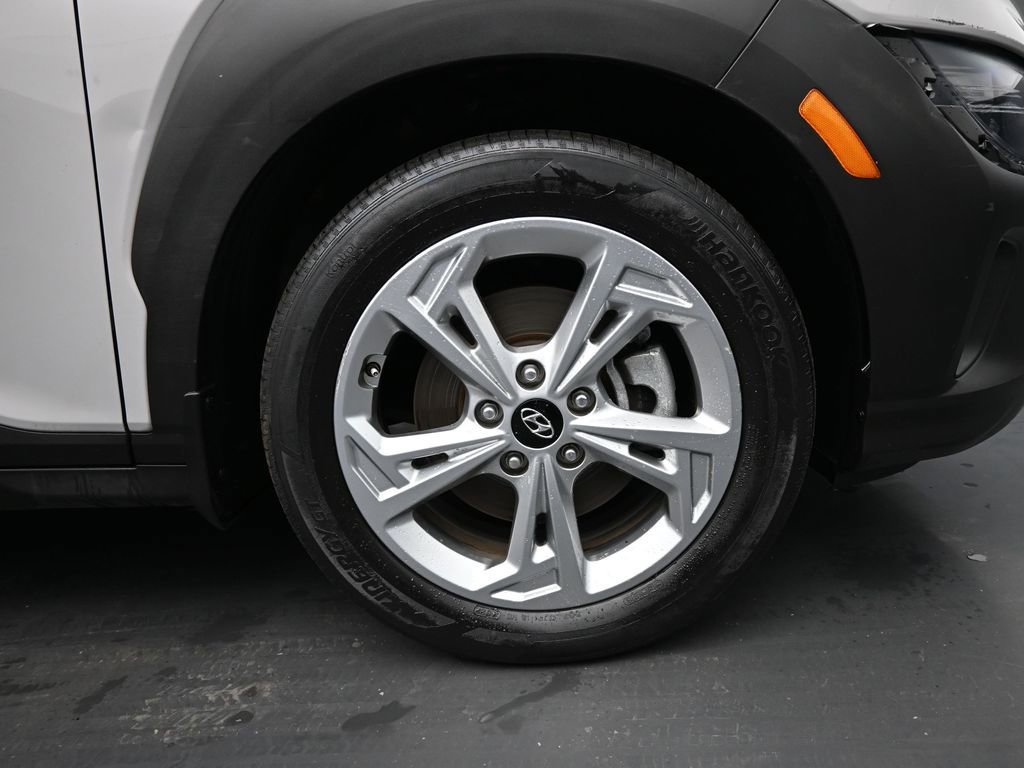Used 2023 Hyundai Kona SEL w/ Cargo Package image 10
