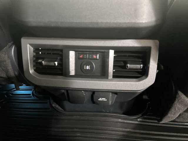 Used 2023 Ford F250 Lariat w/ Lariat Ultimate Package AWD/4WD image 21
