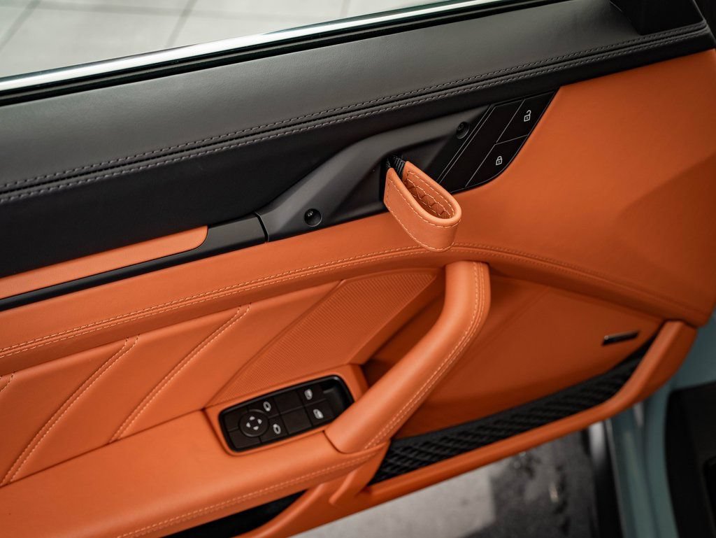 Certified 2024 Porsche 911 GT3 RS RWD image 47