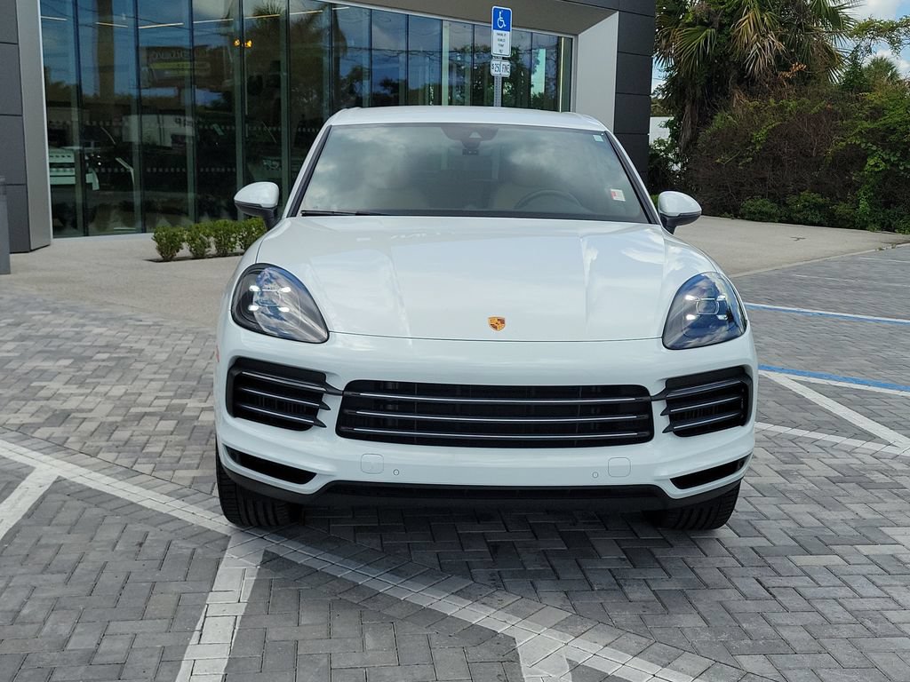 Used 2022 Porsche Cayenne AWD/4WD image 8
