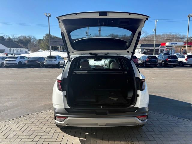 Used 2025 Hyundai Tucson Limited image 16