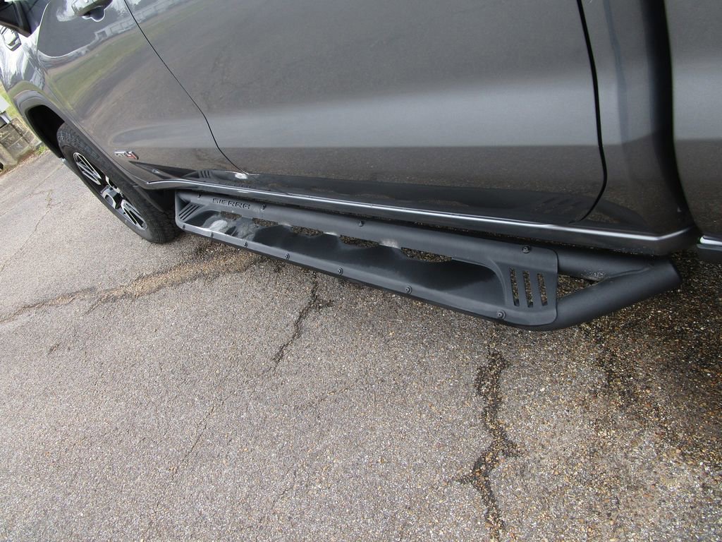 Used 2021 GMC Sierra 1500 AT4 image 15