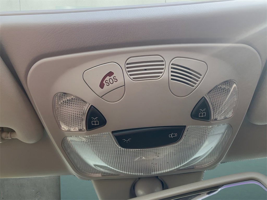 Used 2006 Mercedes-Benz CLK 350 Cabriolet image 31