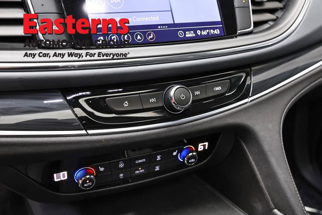 Used 2021 Buick Enclave Essence w/ Sport Touring Edition image 20