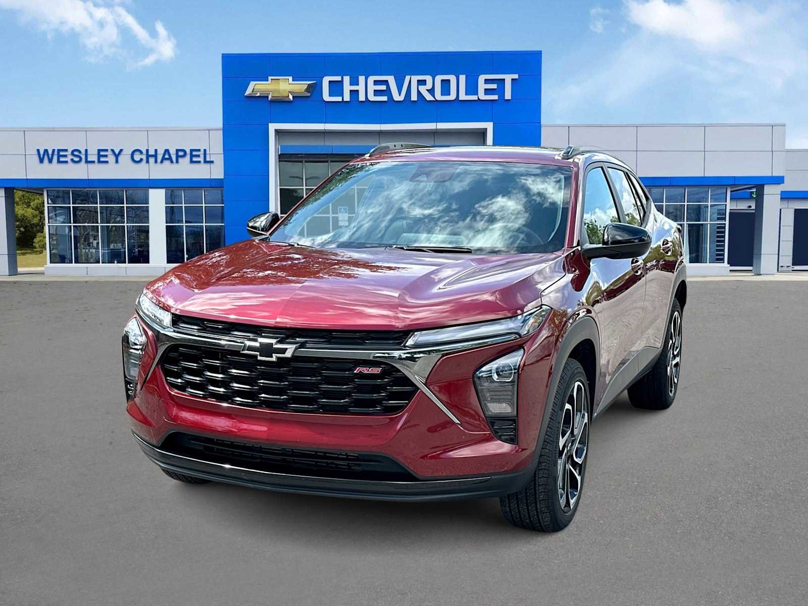 Certified 2025 Chevrolet Trax RS w/ Driver Confidence Package FWD image 2