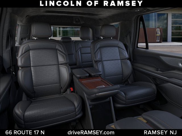 New 2026 Lincoln Navigator Black Label AWD/4WD image 12