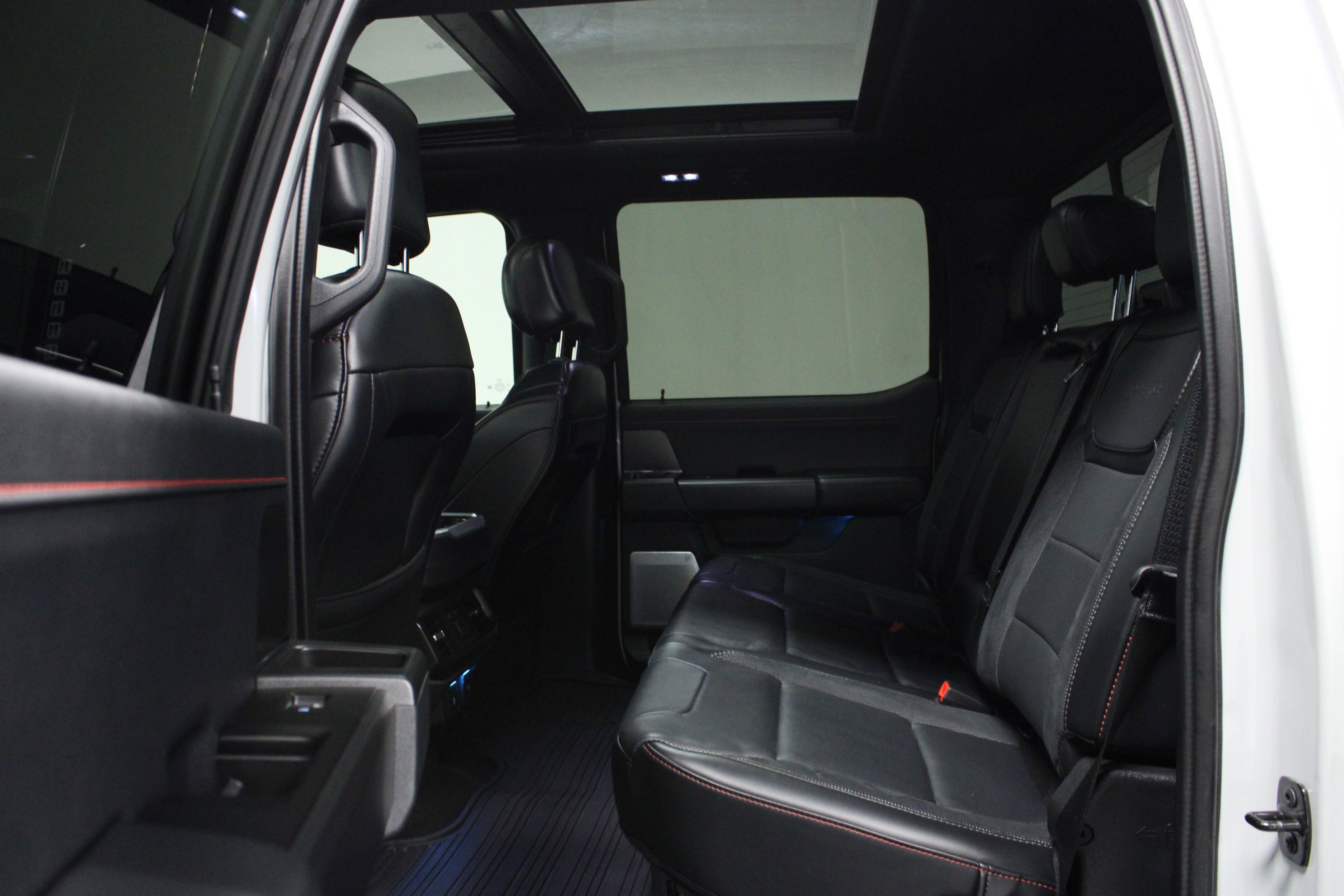 Used 2024 Ford F150 Raptor AWD/4WD image 13