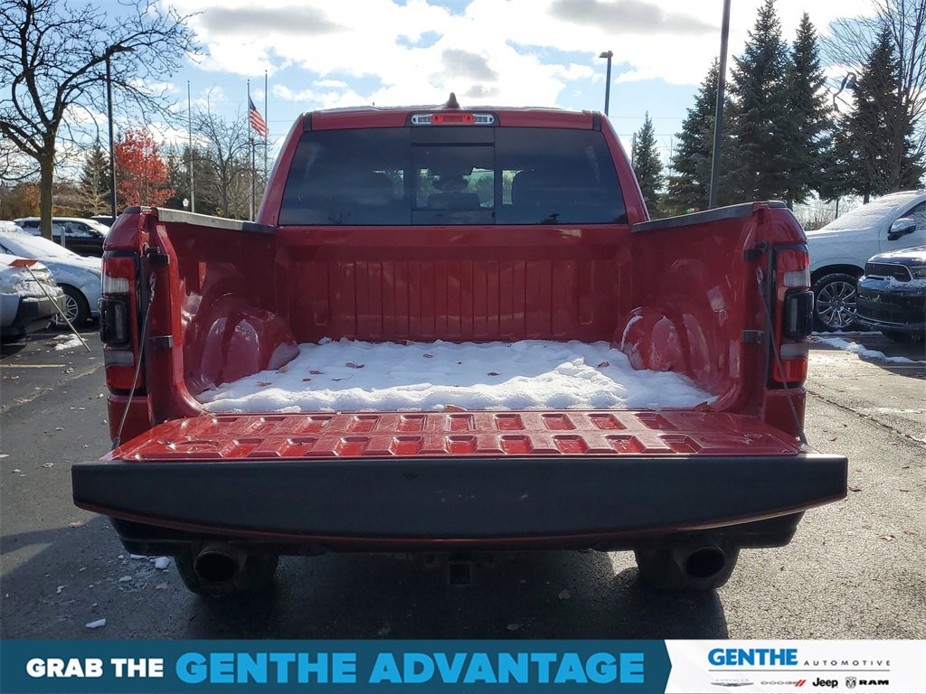 Used 2022 RAM 1500 Big Horn w/ Built-to-serve Edition image 8