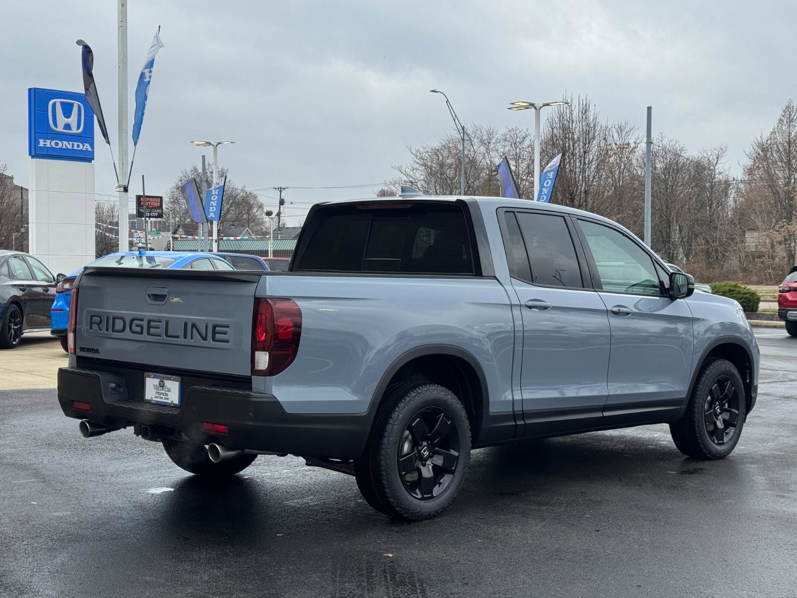 New 2026 Honda Ridgeline Black Edition image 3