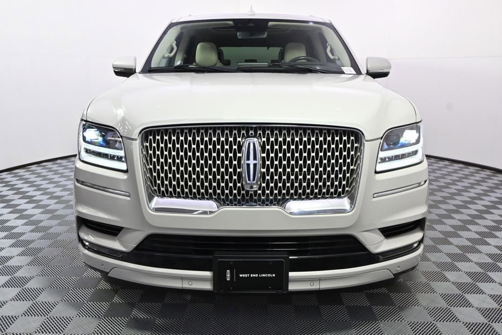 Used 2021 Lincoln Navigator Reserve AWD/4WD image 10