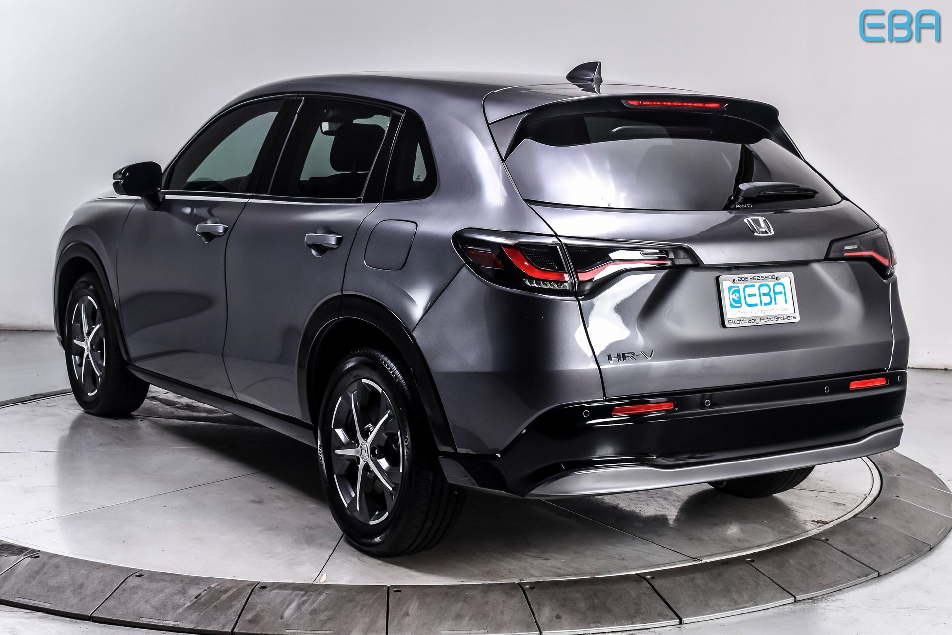 Used 2025 Honda HR-V EX-L image 4