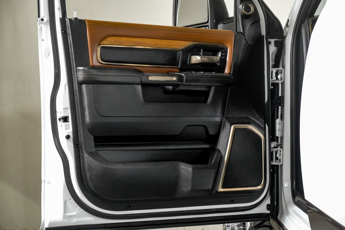 Used 2023 RAM 3500 Limited AWD/4WD image 34