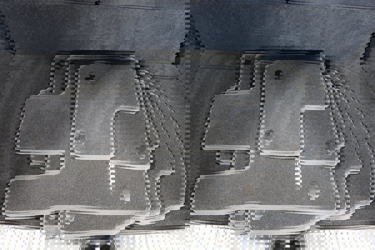 Used 2023 Mercedes-Benz GLS 580 4MATIC image 48