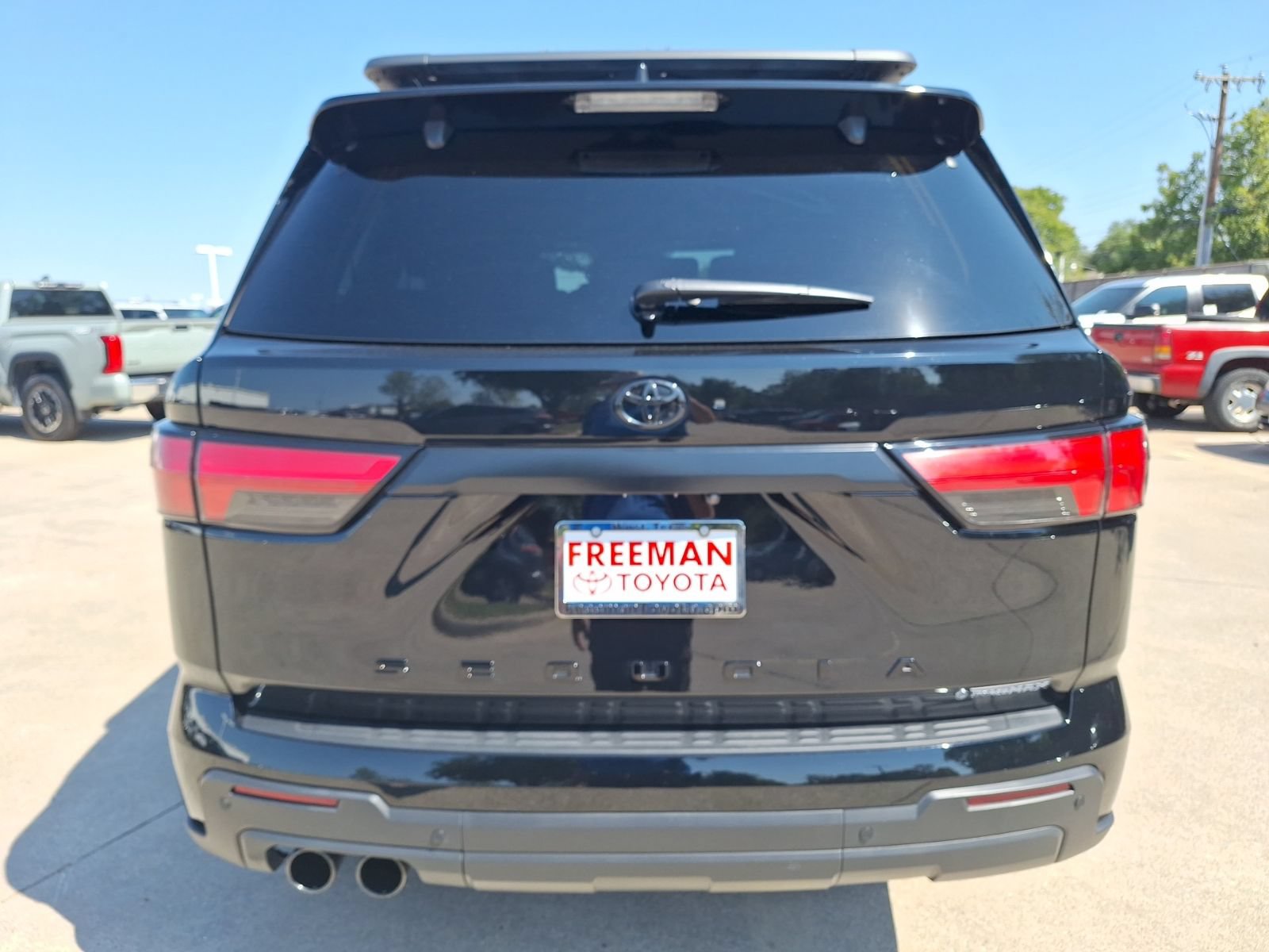 Used 2026 Toyota Sequoia TRD Pro AWD/4WD image 5
