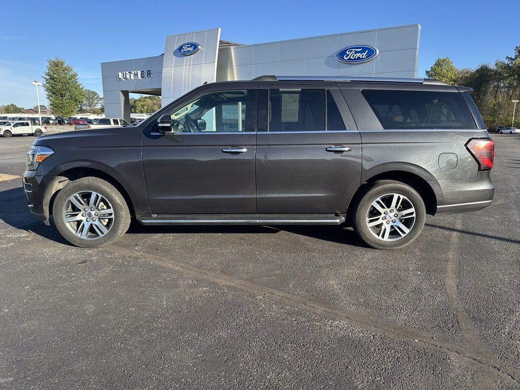 Used 2023 Ford Expedition Max Limited image 2