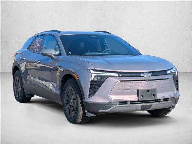 Used 2025 Chevrolet Blazer EV LT image 3