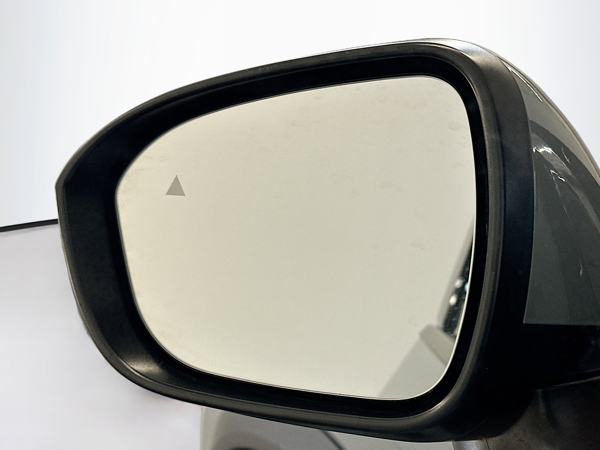 Used 2023 Nissan Rogue SL w/ SL Premium Package image 16