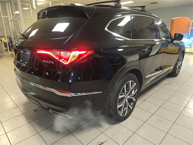 Certified 2023 Acura MDX FWD w/ Technology Package image 8