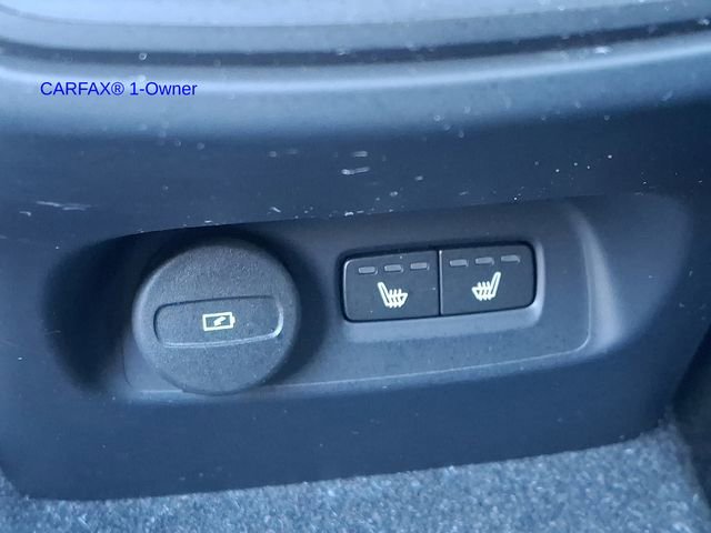 Certified 2023 Volvo XC40 B5 Plus w/ Driver Assist Package image 12