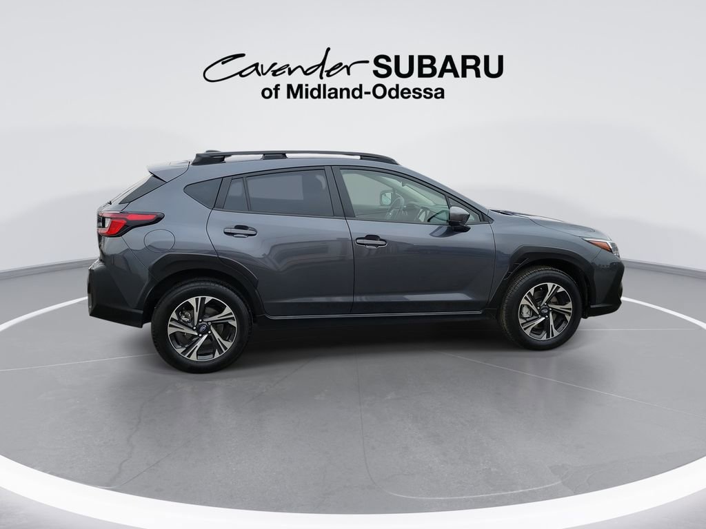 Used 2025 Subaru Crosstrek 2.0i Premium image 8