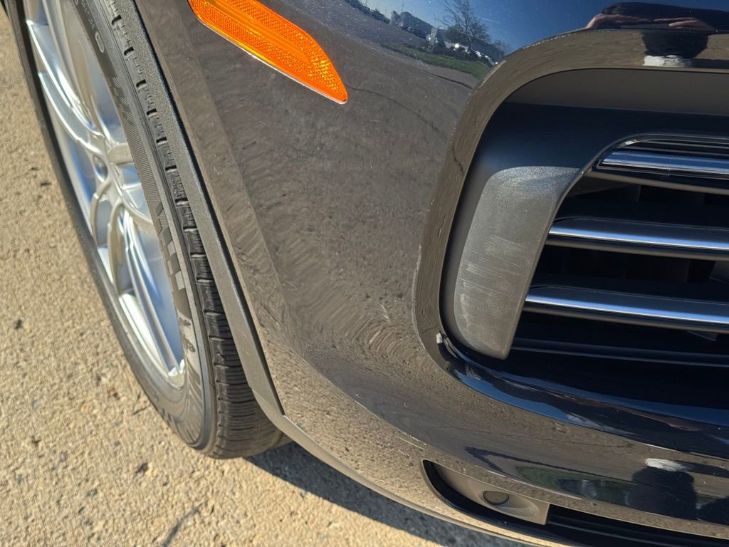 Certified 2023 Porsche Cayenne AWD/4WD image 38