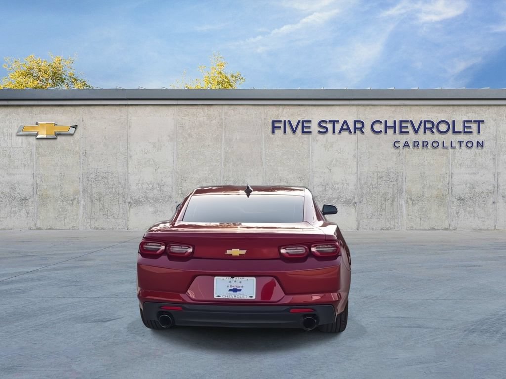 Used 2019 Chevrolet Camaro LT RWD image 7