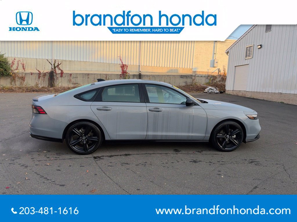 Used 2024 Honda Accord Sport image 7