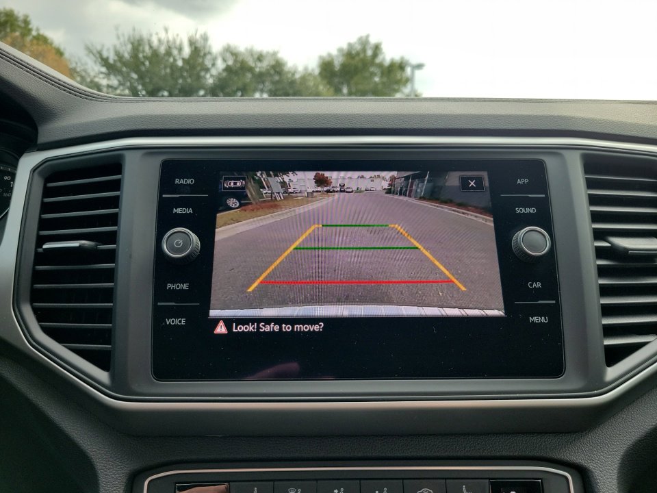 Certified 2021 Volkswagen Atlas SE image 22