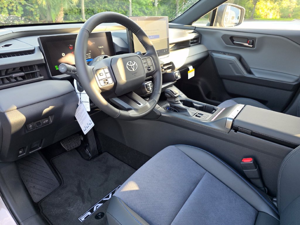 New 2026 Toyota RAV4 XSE AWD/4WD image 25