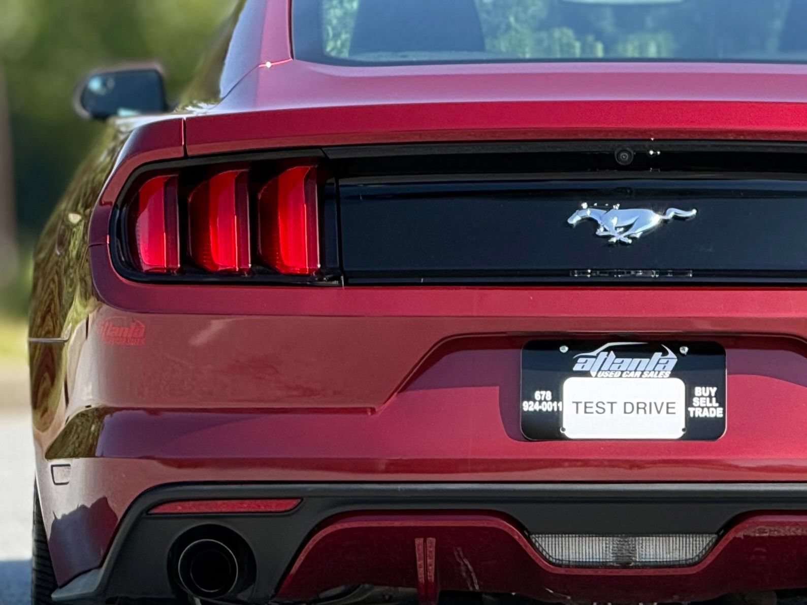 Used 2017 Ford Mustang Premium w/ Pony Package RWD image 16