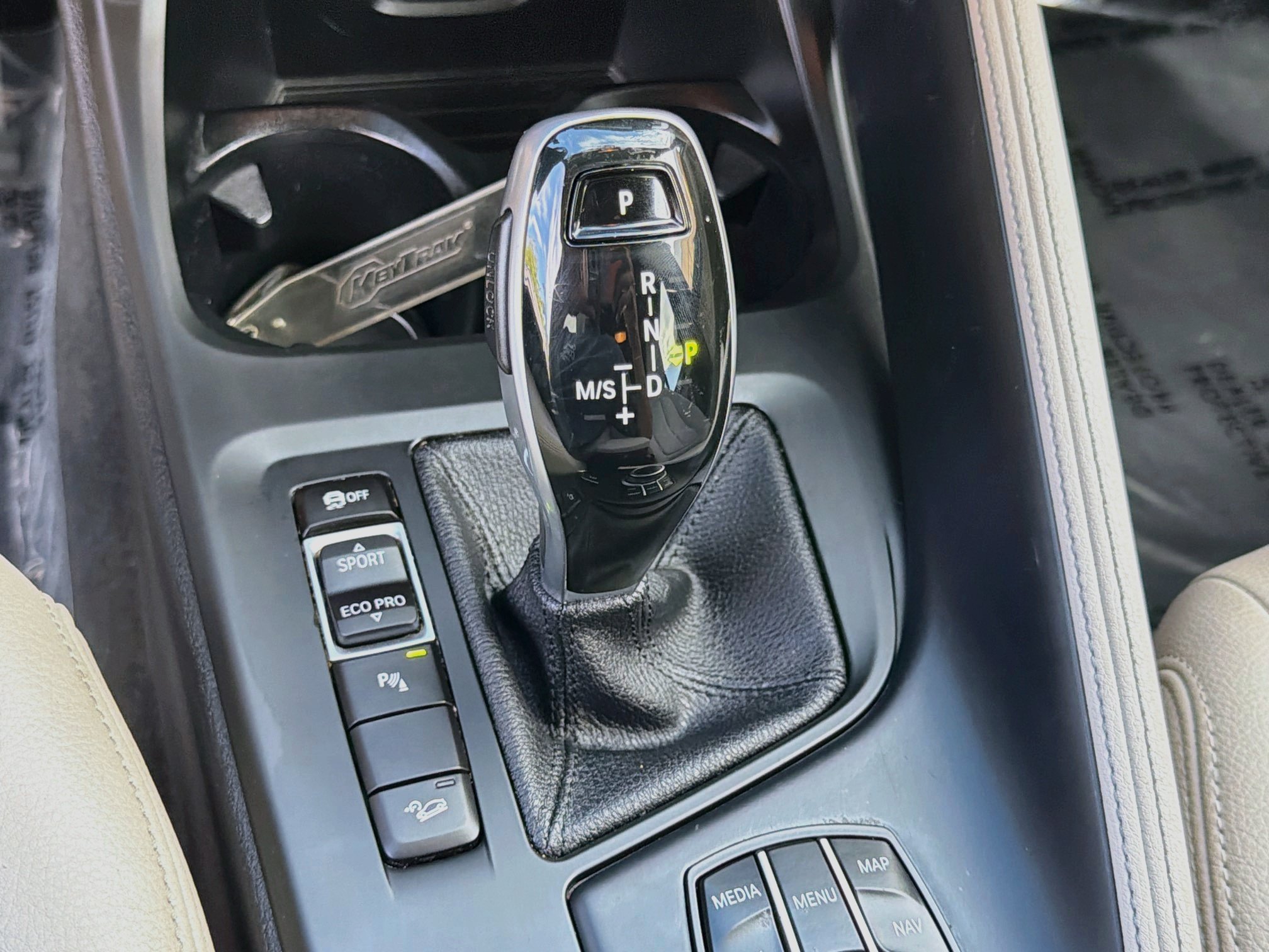 Used 2020 BMW X1 xDrive28i AWD/4WD image 16