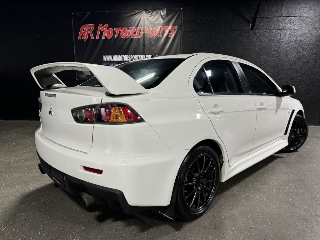Used 2014 Mitsubishi Lancer Evolution GSR image 5