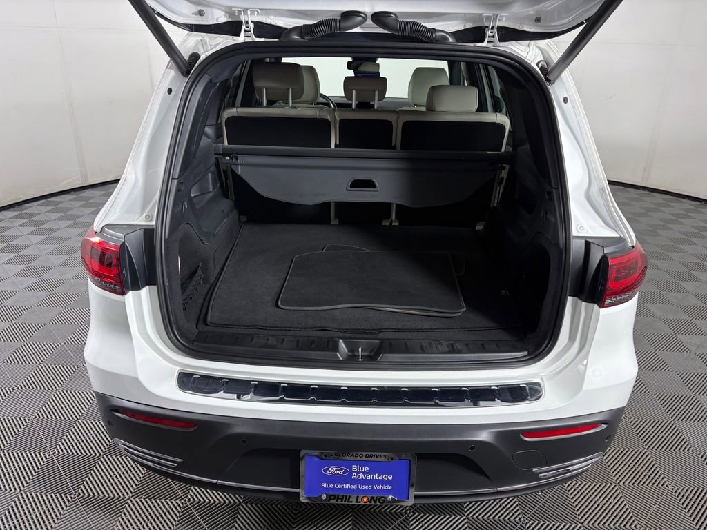 Used 2023 Mercedes-Benz EQB 300 4MATIC image 33