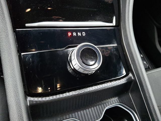 Used 2025 Jeep Grand Cherokee L Laredo w/ Luxury Tech Group I AWD/4WD image 16