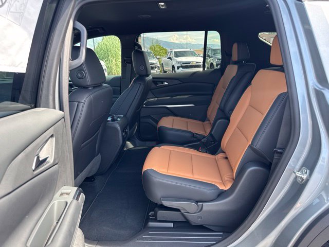 New 2027 Chevrolet Traverse Z71 w/ Driver Confidence Package AWD/4WD image 16