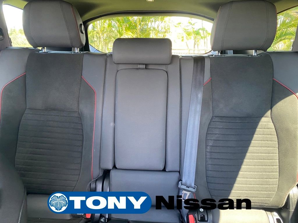 Used 2020 Land Rover Discovery Sport S R-Dynamic image 18