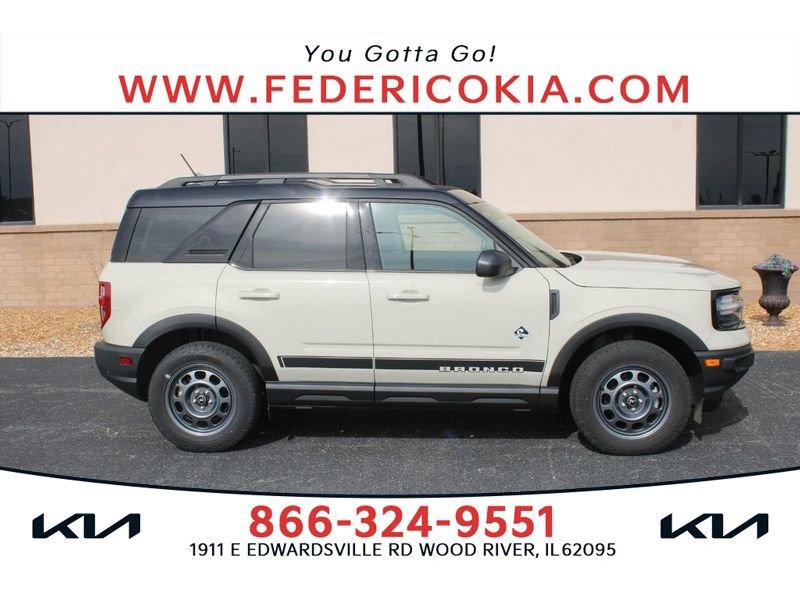 Used 2024 Ford Bronco Sport Outer Banks image 1