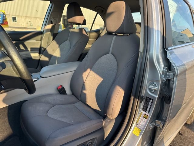 Used 2023 Toyota Camry LE w/ Convenience Package image 26