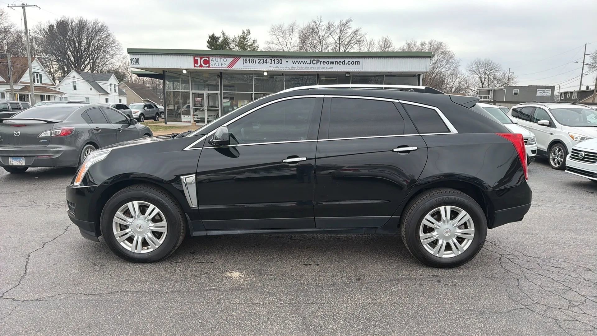 Used 2016 Cadillac SRX Luxury w/ Driver Awareness Package image 8