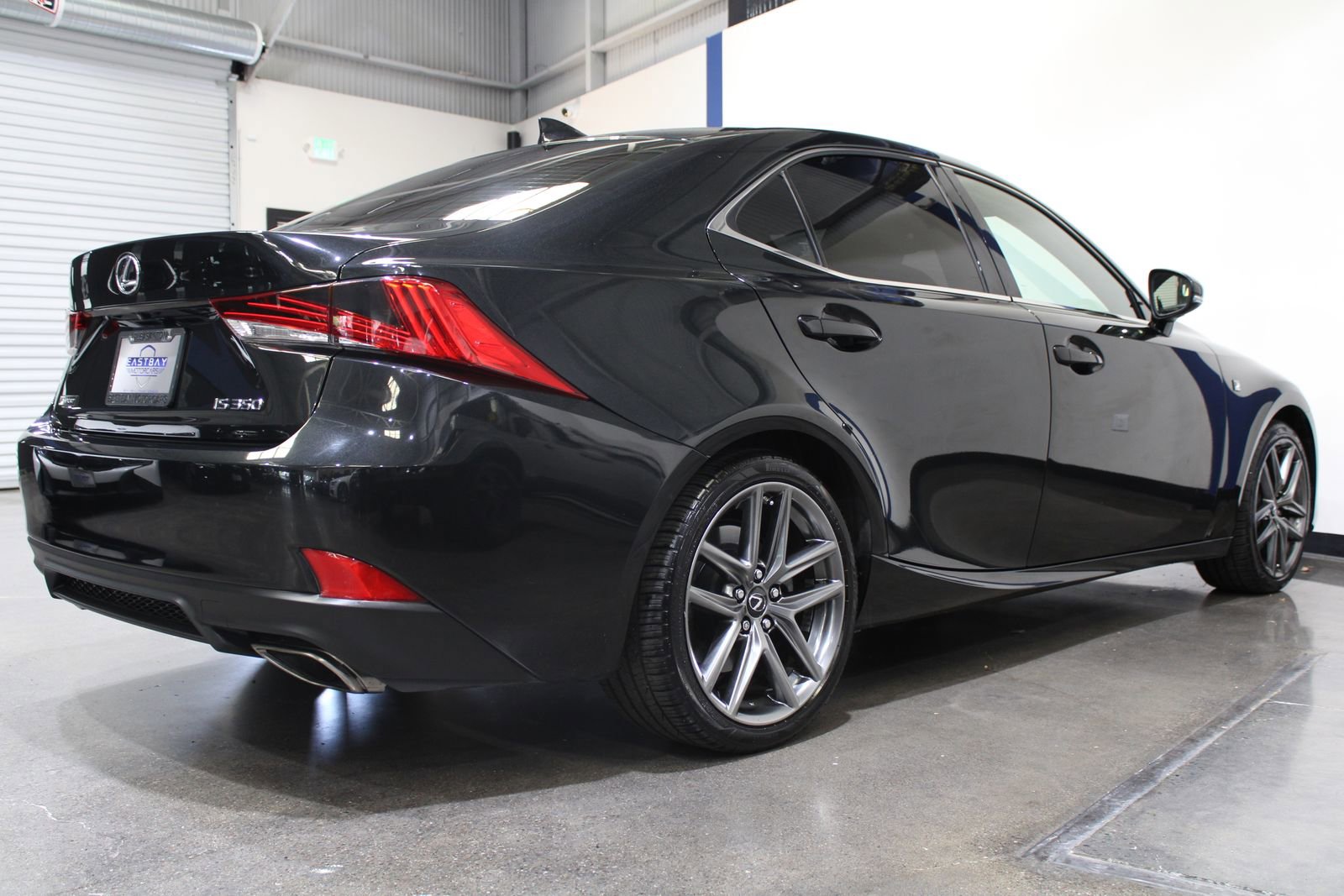 Used 2017 Lexus IS 350 F Sport w/ F Sport Package RWD image 12