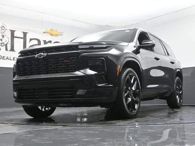New 2026 Chevrolet Traverse RS w/ LPO, Floor Liner Package FWD image 4