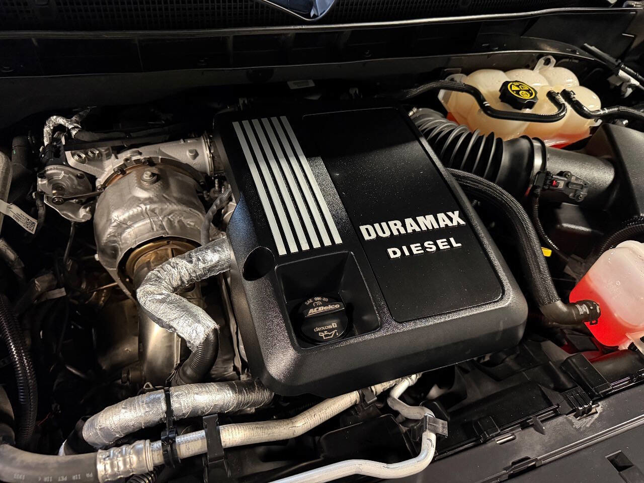 Used 2023 GMC Yukon XL Denali Ultimate image 7