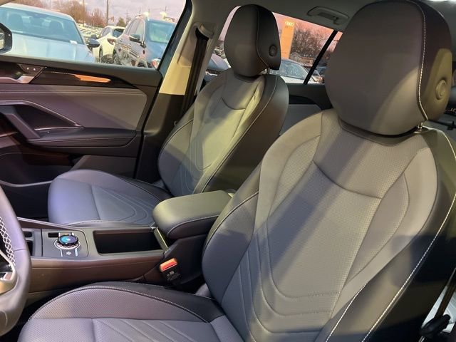 New 2026 Volkswagen Tiguan SE image 7