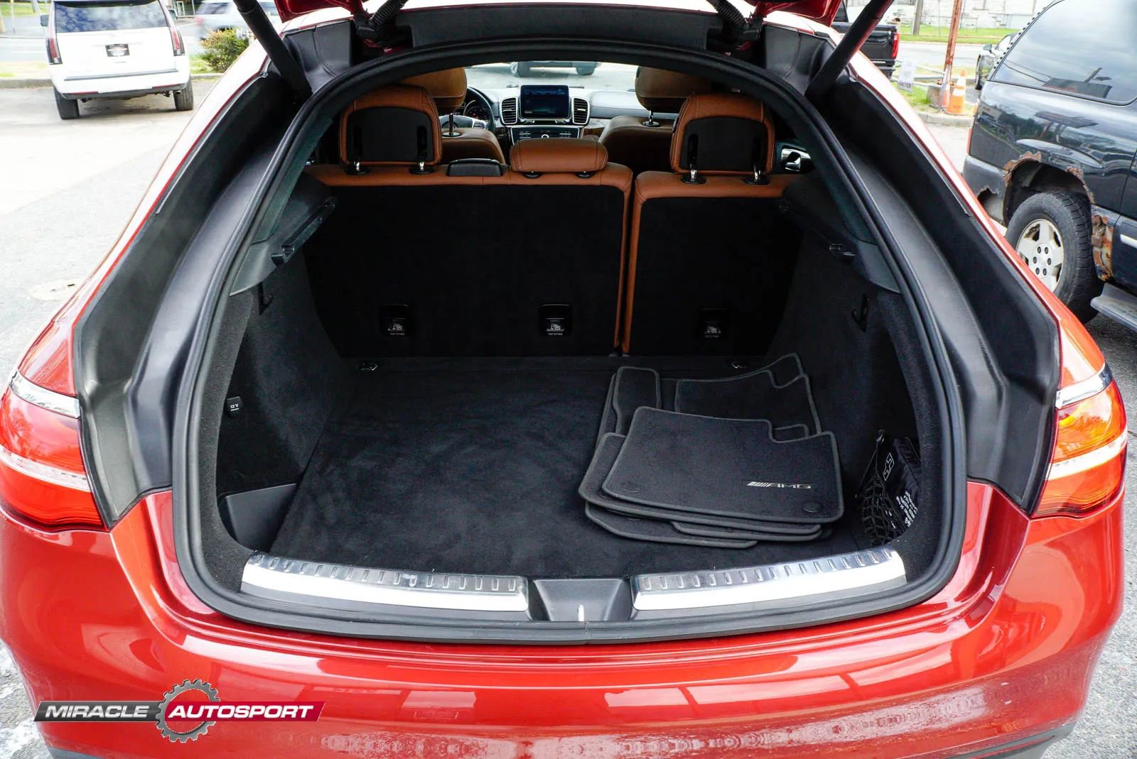 Used 2017 Mercedes-Benz GLE 43 AMG 4MATIC Coupe w/ Parking Assist Package image 28