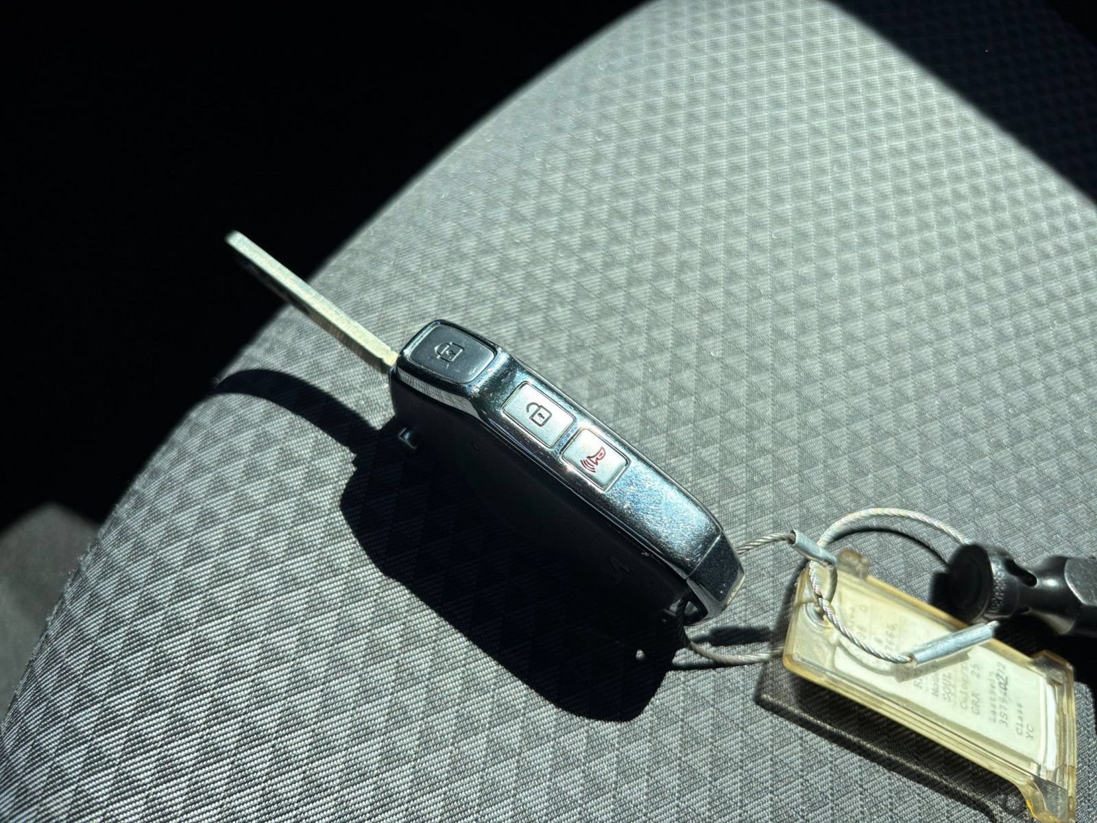 Used 2025 Kia Soul LX w/ LX Technology Package FWD image 20