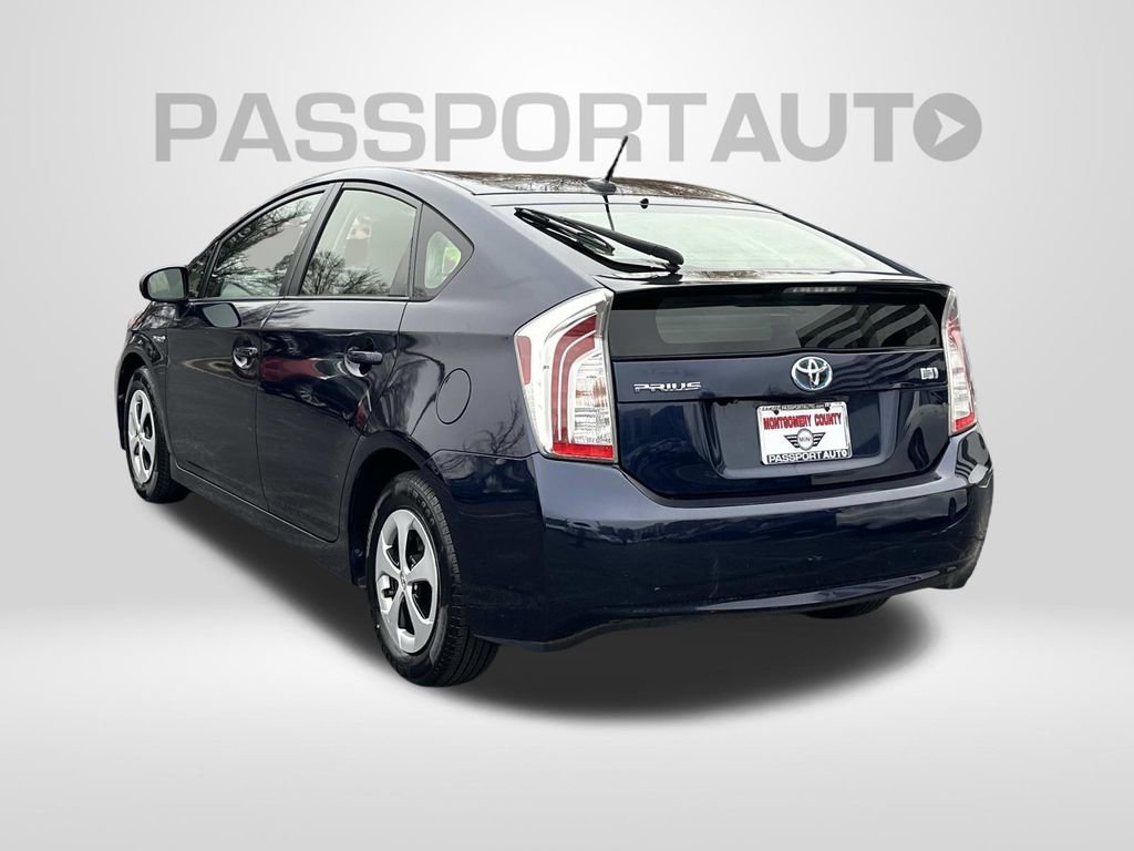 Used 2013 Toyota Prius Three image 2