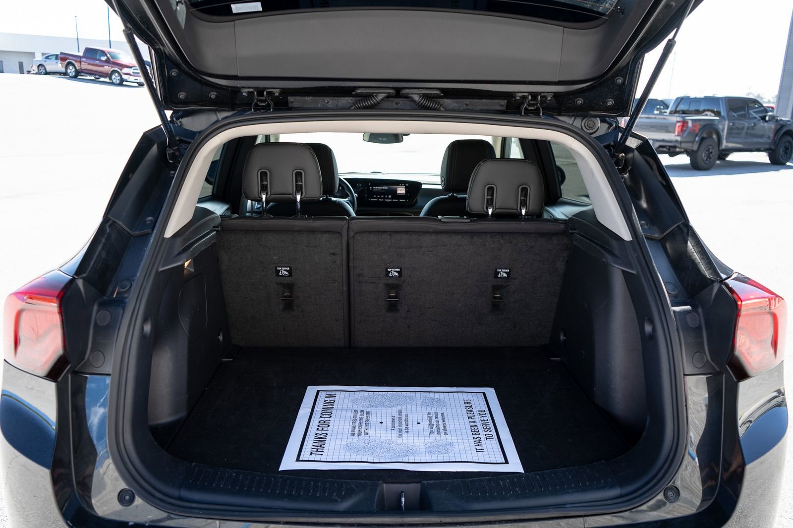 Used 2024 Buick Encore GX Sport Touring w/ Comfort Package FWD image 9