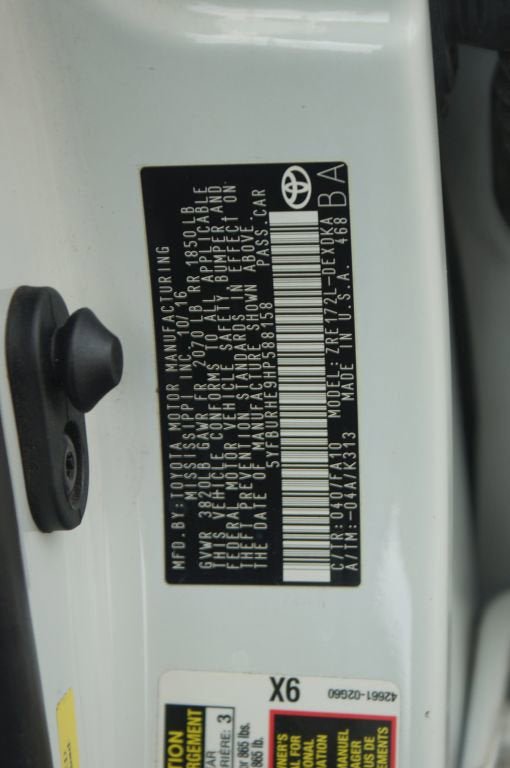 Used 2017 Toyota Corolla L FWD image 19