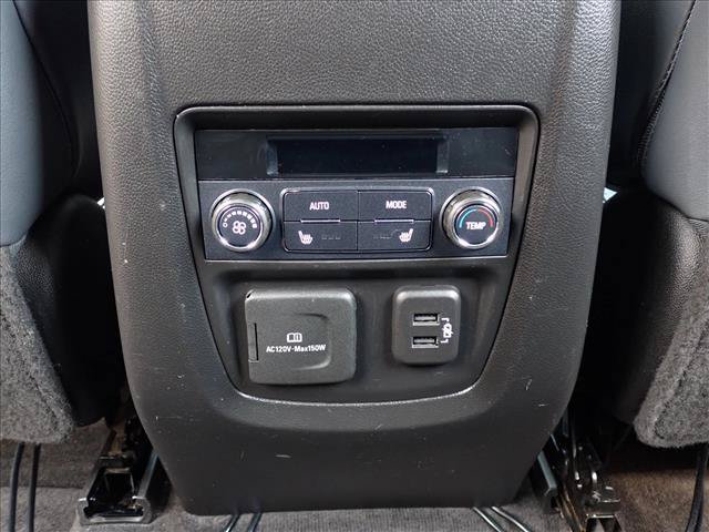 Used 2020 Buick Enclave Premium w/ Sun and Sites Package AWD/4WD image 10
