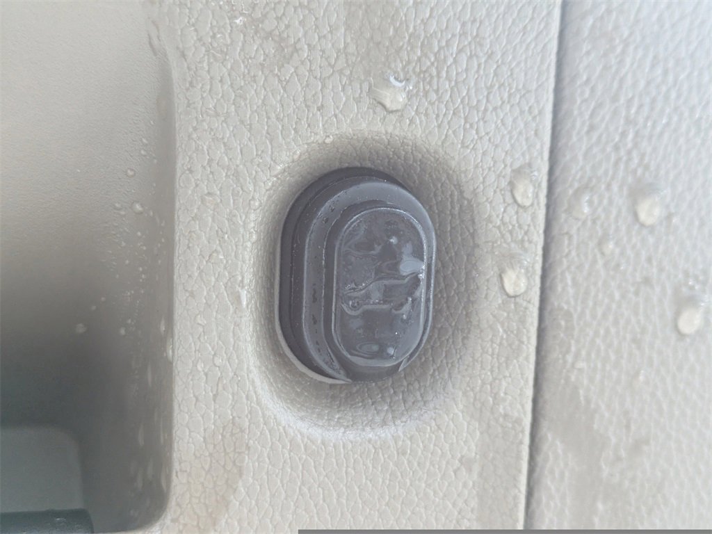 Used 2019 GMC Yukon SLT w/ Open Road Package image 14